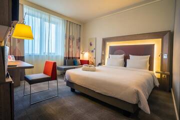 Стандартный двухместный номер с 1 кроватью в Отеле Novotel Almaty City Center